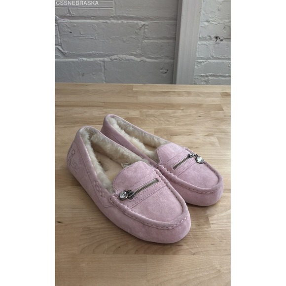 UGG Shoes - UGG Ansley Swarovski Breast Cancer Awareness Pink Suede Moccasins Women's Size 7